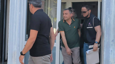 Manavgat Belediye Başkanı Niyazi Nefi Kara ve Yardımcısı Mehmet Engin Tüter ‘Rüşvet' soruşturmasından tutuklandı