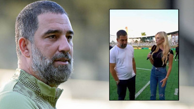 Arda Turan'ın zor anları! Muhabire bakmamak için 40 şekle girdi, röportaj sosyal medyada gündem oldu