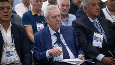 Aziz Yıldırım adaylık kararını resmen açıkladı: Salonda soğuk rüzgarlar!