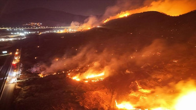 Bakan Yumaklı’dan kritik uyarı! 3 ilde 4 büyük yangın devam ediyor! Son alev sönene kadar durmayacağız