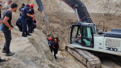 Silivri'de kum ocağında göçük: Balçığın altında kalan işçi 3 gün sonra cansız olarak çıkarıldı