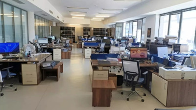 Görüntü bugün çekildi! Memurlar iş bıraktı, kamu kurumları boş kaldı