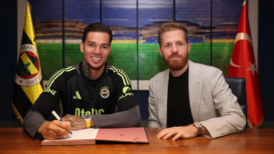 Ederson imzayı attı: Kulübümüzü şampiyonluğa taşıyacağız!