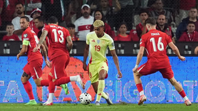 Bizim Çocuklar kabusu yaşadı, İspanya karşısında ağır yara aldı! (Türkiye 0 - 6 İspanya | Maçın özeti)