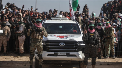 Gazze ateşkesinin ilk adımı bugün atılıyor! Tarihi rehine takası başlıyor! Hamas 20 kişilik listeyi yayınladı!