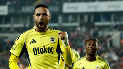 Fenerbahçe derbi öncesi hata yapmadı, Gaziantep'te farklı kazandı (Gaziantep FK 0 - 4 Fenerbahçe | Maçın özeti)