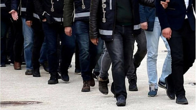 Antalya'da akaryakıt hırsızlığı! 4 bin 100 ton yakıt kayboldu! Üç yönetici tutuklandı, patronlar firarda