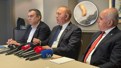 CHP İstanbul İl binasına dışkılı saldırı! Gürsel Tekin kameralar karşısında açıklama yaptı: Kameralar var, giriş ve çıkışlar tespit edilir!