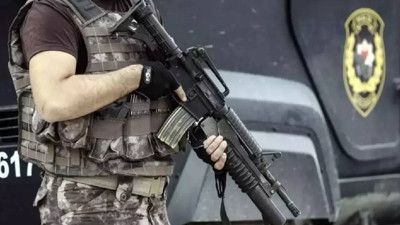 Mit enseledi! Birleşik Arap Emirlikleri ajanlarına operasyon: 3 gözaltı