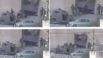 Dünya bu görüntüleri konuşuyor! Ellerini kaldırdılar, kurşun yağmuruna tutuldular: İsrail teslim olan İki Filistinli genci infaz etti!