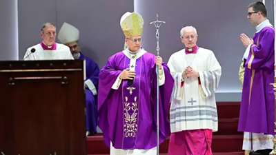 4 bin kişilik ayini yönetti! Papa 14. Leo İstanbul’da Katolik ve Ortodokslardan ortak ayin