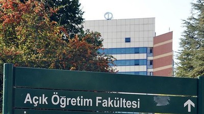 Açıköğretim'de yabancı dilde eğitim dönemi!