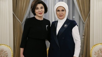 Emine Erdoğan, Özbekistan Cumhurbaşkanı Mirziyoyev'in eşi ile görüştü...