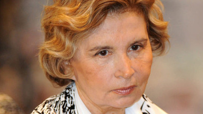 Nazlı Ilıcak kimdir?