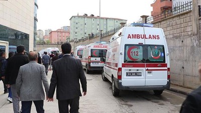 PKK'lı teröristler üs bölgesine saldırdı! 6 şehit...