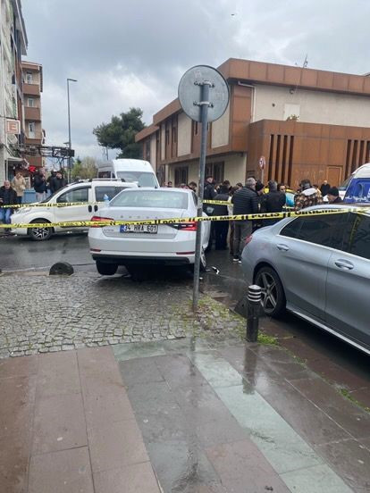 Küçükçekmece'de feci kaza: Yolun karşısına geçmeye çalışan kadın hayatını kaybetti!