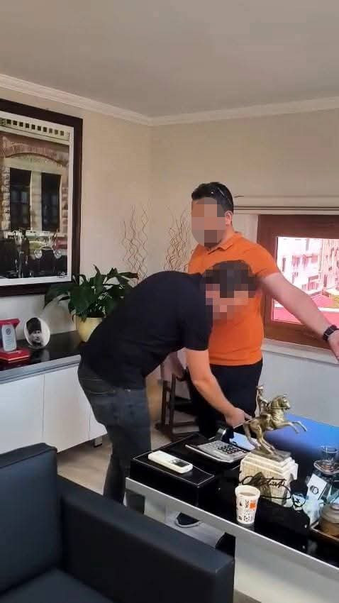 Manavgat Belediye Başkanı Niyazi Nefi Kara ve Yardımcısı Mehmet Engin Tüter ‘Rüşvet' soruşturmasından tutuklandı