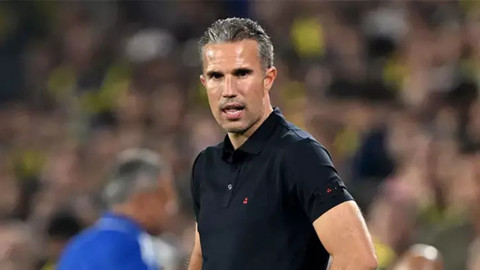 Robin van Persie maç sonu adeta köpürdü: Fenerbahçe fırsatçılık yaptı