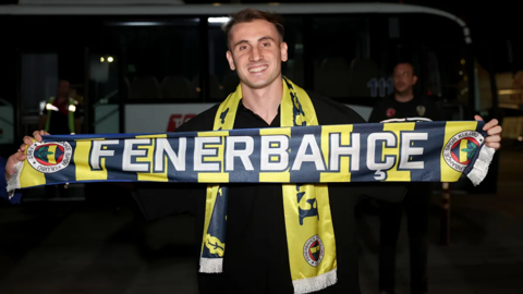 Kerem Aktürkoğlu İstanbul'a ayak bastı: Transferde mutlu son!