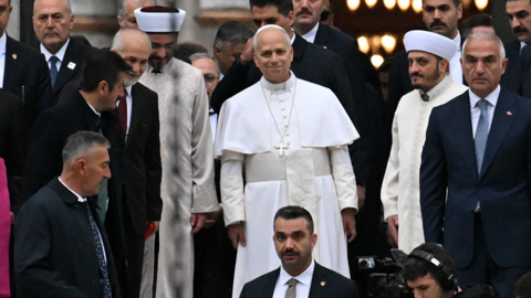 Papa 14. Leo'nun ilk durağı Sultanahmet Camisi oldu!