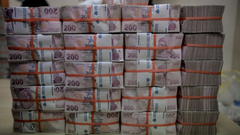 Bankalardan beklenen hamle geldi! Kredi faizleri son 2,5 yılın en düşük seviyesinde