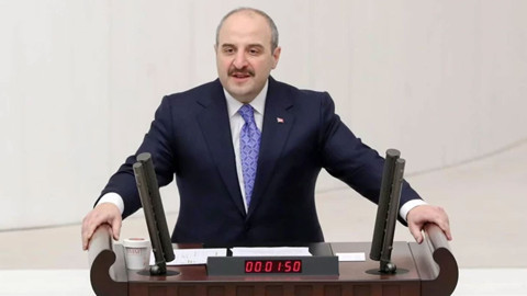 Mustafa Varank'tan Özgür Özel'e: Füzelerimizle balıkları değil düşmanlarımızı korkutuyoruz