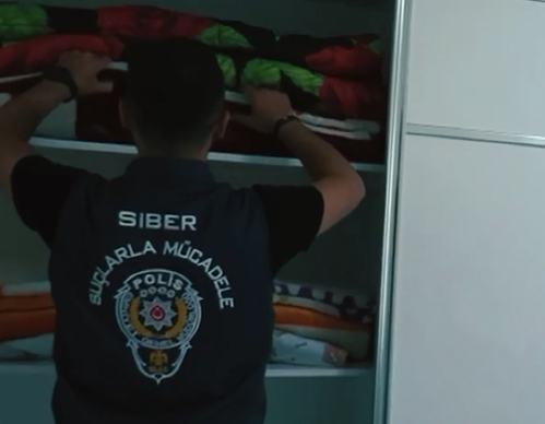 Siber suçlara ağır darbe! Sahte ilanlarla dolandırdılar, yasa dışı bahis oynattılar: Operasyonla çökertildiler