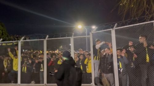 İstanbul'a gelen Kante'yi yüzlerce taraftar karşıladı - Fotoğraf: 3