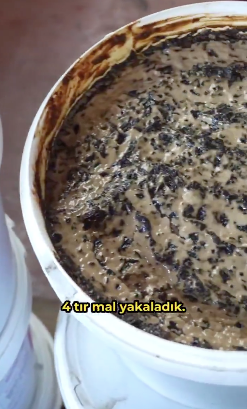 Gaziantep’te mide bulandıran görüntüler! Şehitkamil Belediye Başkanı Umut Yılmaz ateş püskürdü: Annene yedirir misin bunları? - Resim : 2