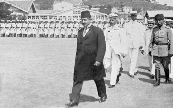 Ali Koç'a taraftar vedası! Fenerbahçe mi büyük, kudretliler mi?