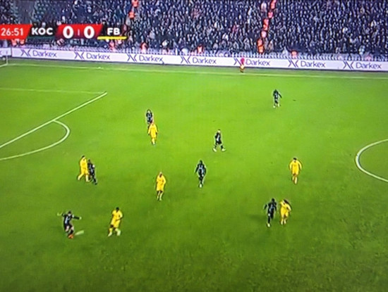 Kocaelispor-Fenerbahçe maçında bahis baronunun reklamı yapıldı iddiası