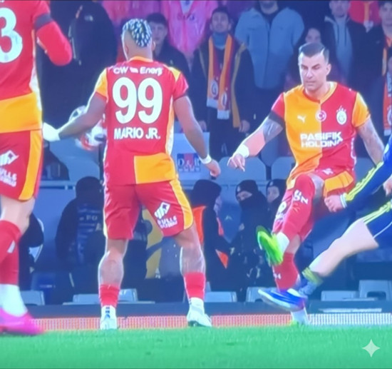 Süper Kupa finalinde penaltı tartışması