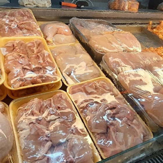 Ticaret Bakanlığı'ndan Ramazan öncesi tavuk operasyonu: İhracat yarından itibaren durdurulacak!