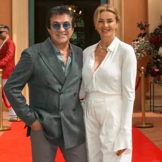 İş dünyasının örnek çiftlerinden biriydi...Orka Holding’in patronu Süleyman Orakçıoğlu ile Ahu Orakçıoğlu 15 yıllık evliliklerini sessiz sedasız bitirdi