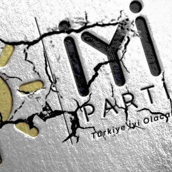 İYİ Parti'de sular durulmuyor: Teşkilatlarda istifa, disiplinde ihraç krizi!