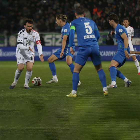 Beşiktaş, deplasmanda Rizespor ile berabere kaldı