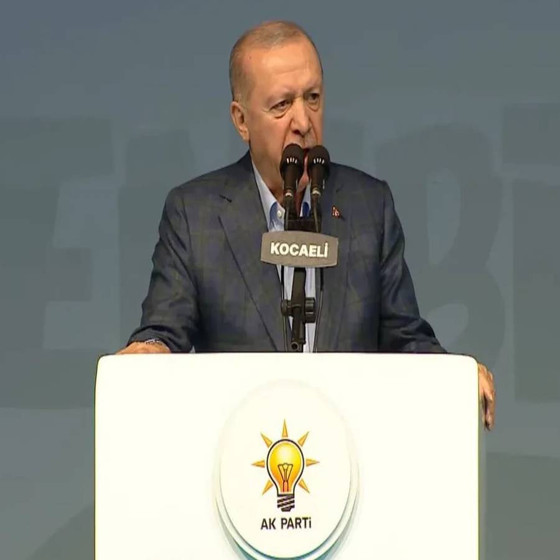 Cumhurbaşkanı Erdoğan AK gençlik buluşmasında konuştu: "Hangi görüşten, hayat tarzından, inançtan olursa olsun her bir genç bizim için aynı''