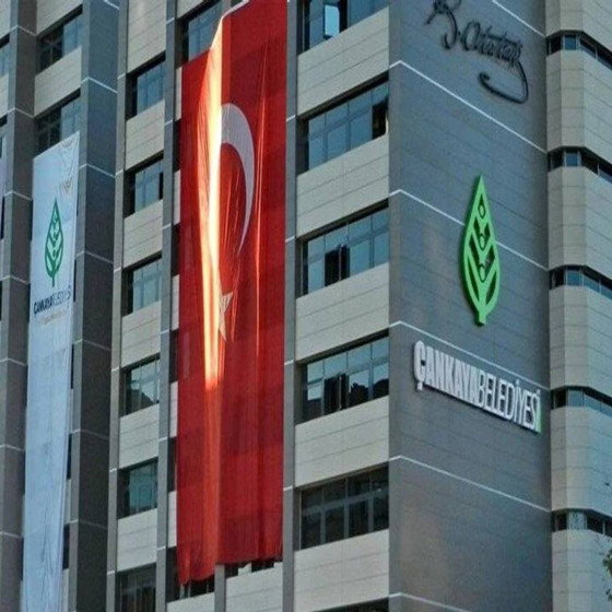 Çankaya Belediye'sinde bir garip ihale! 130 bin adet çalı süpürgesi ne için alınır?