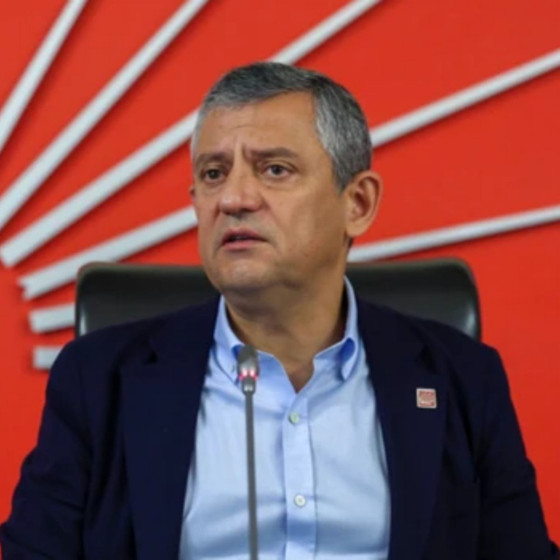 "Destek vermezseniz açıklarınızı sızdırırız!" CHP, kulislere bomba gibi düşen şantaj iddiasıyla çalkalanıyor!