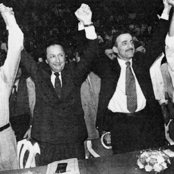 Tarih tekerrür ediyor: Kılıçdaroğlu-Özel gerginliği 1993'teki SHP krizini hatırlattı! Grup toplantısında kim konuşmuştu?