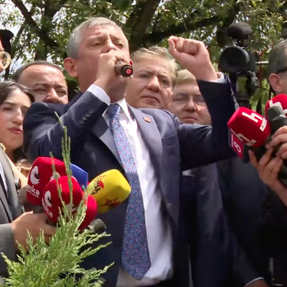 Kulisler hareketli... Gürkan Hacır'dan bomba iddia: Özgür Özel ve arkadaşları için ihraç süreci başlıyor!