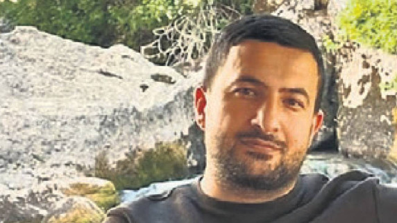 Market arabasıyla altın çalmıştı! Firari şüphelinin akrabalarına baskın: 10 kişi gözaltına alındı - Resim : 2