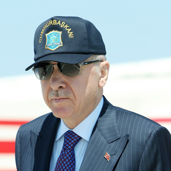 EFES-2026 Tatbikatı! Cumhurbaşkanı Erdoğan dünyaya net mesaj: Türk ordusu dostlarımıza güven, hesap yapanların heveslerini kursağında bırakan ordudur!