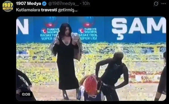 Fenerbahçe'nin şampiyonluk kutlamalarında 'travesti' şoku! "İşte Ali Koç vizyonu bu" - Resim : 3