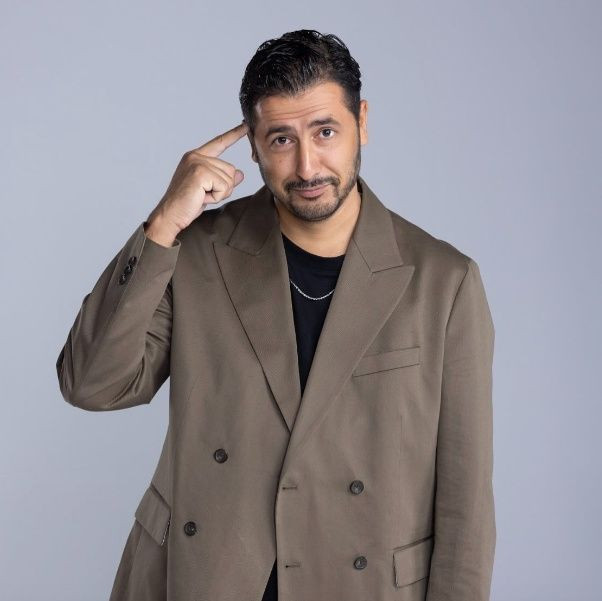 Fenomen öğretmen Taner Çağlı hakkında karanlık iddialar! "Kapıyı açık bırak annen bizi izlesin..." Bomba Mehmet Akif Ersoy detayı... - Fotoğraf: 3