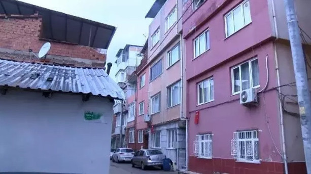 Pes dedirtti! Arkadaşını öldürdü sevgilisini esir aldı: Mahkemede 'istismarı' rıza ile savundu - Resim : 3