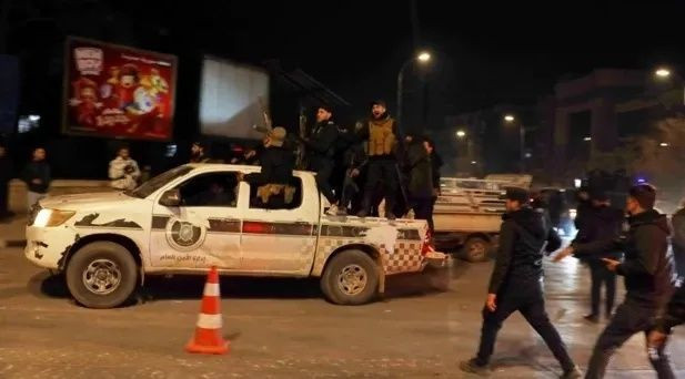 YPG'ye verilen süre dolu! Şeyh Maksud’ta sokağa çıkma yasağı ilan edildi - Fotoğraf: 2