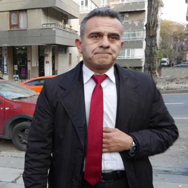 Öğrencilerin alayına karşı öğretmenden fedakar tutum: "Hepsini çok seviyorum" - Resim : 3