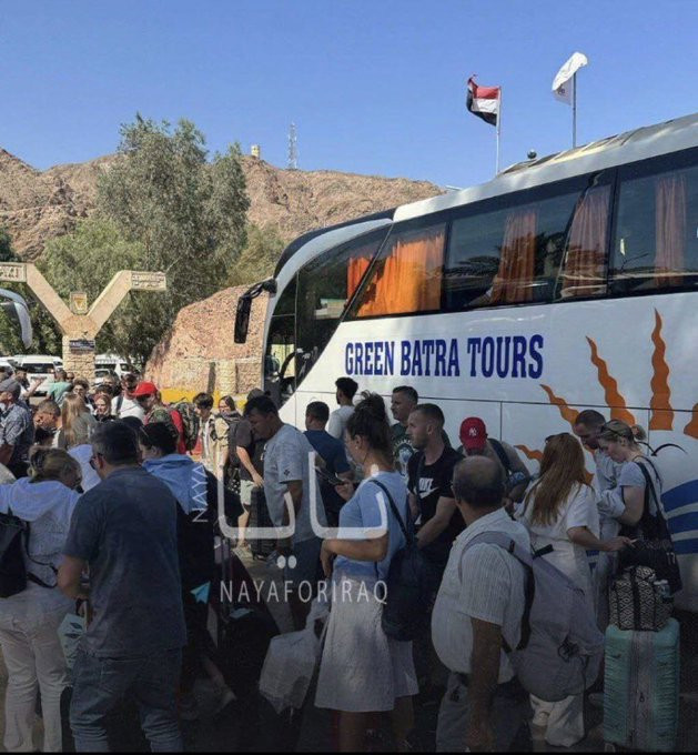 Mısır, Gazzelilere kapıyı kilitledi, İsraillilere ardına kadar açtı! - Resim : 2