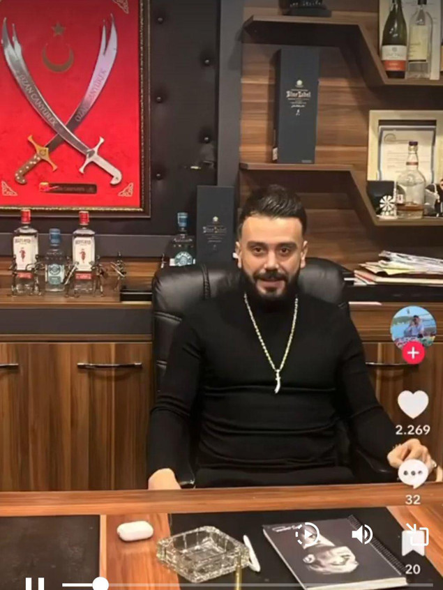 Türkiye bu olayı konuşmuştu! Çocuklarının önünde babayı tokatlayan saldırganın iş yeri kurşunlandı